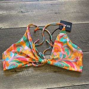 NWT || Skatie || Sarah Triangle Bikini Top (Nadi)